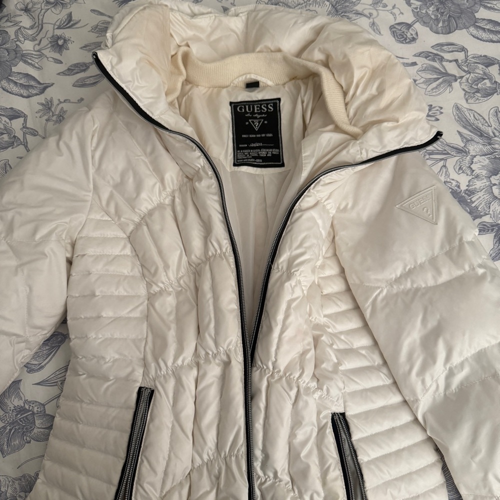 Guess White PufferJacket